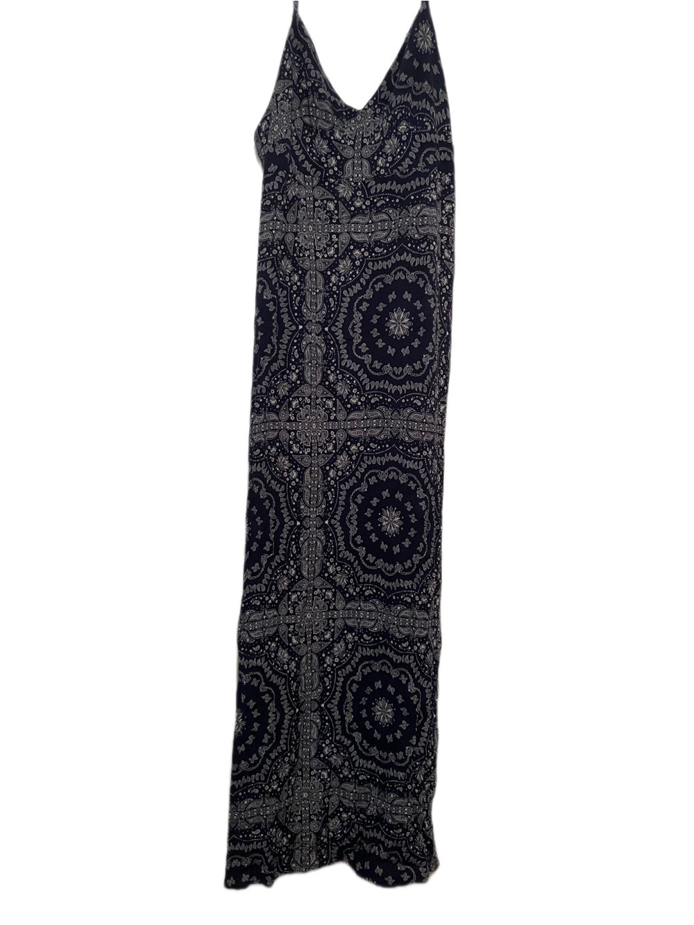 Forever 21 Black and White Bandana-Print Maxi Dress